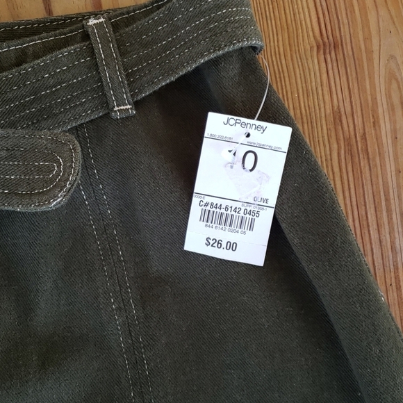 St John’s Bay women’s corduroy skirt size 10 - Picture 3 of 7